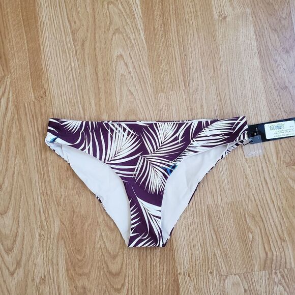 NEW! Tavik Ali *Reversible* Full Coverage Swim Bottom size Small in Merlot - Picture 5 of 14
